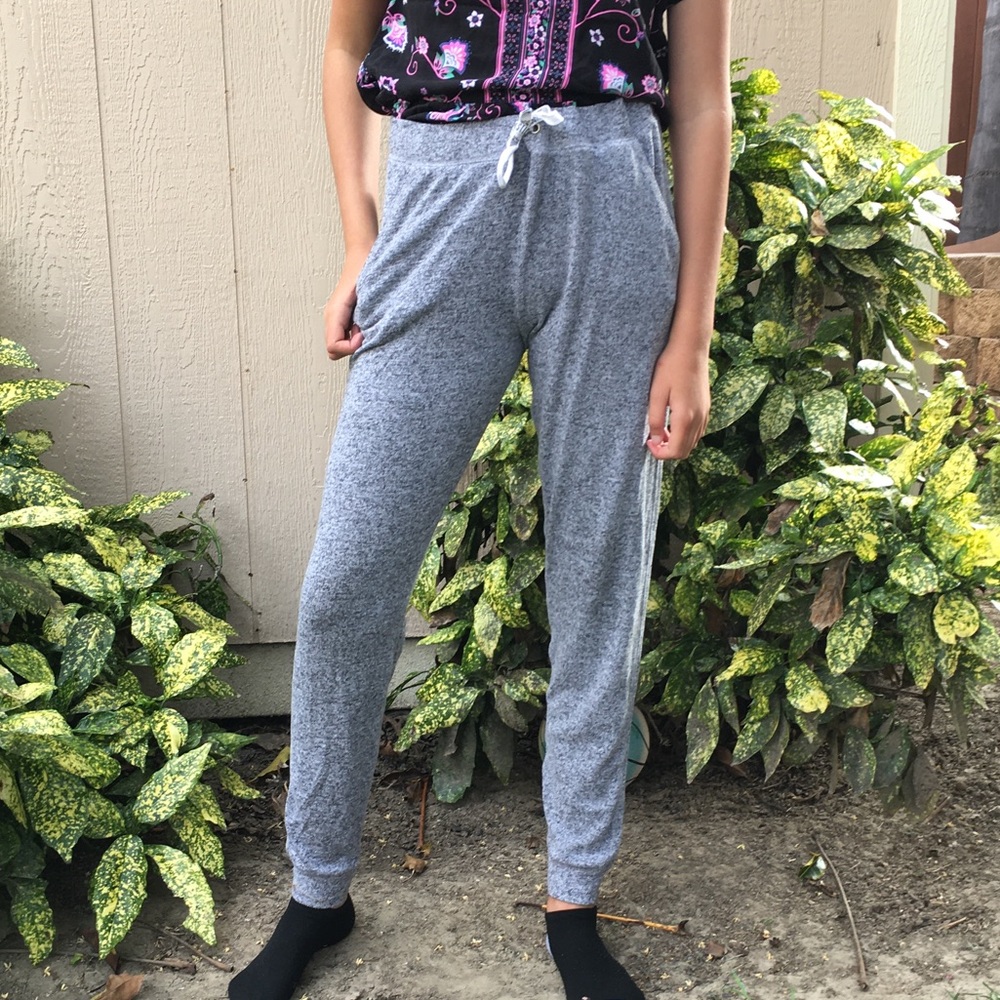 ✨ Girls Justice Stretchy Sweatpants✨